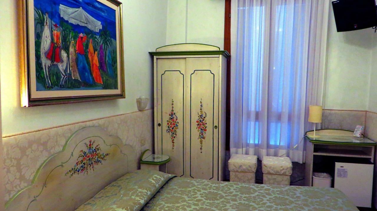 Hotel San Salvador Basic & Local 2 Stars Hotel Венеція Екстер'єр фото